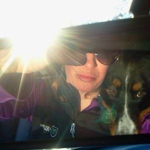 Meet your Posher, Lael